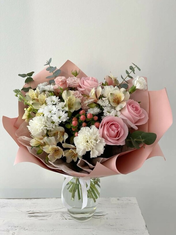 Розовый рай, артикул F1350527 - 9917 рублей, доставка по городу. Flawery - доставка цветов