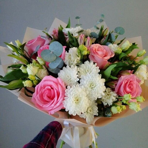 Букет арина, артикул F1350624 - 9797 рублей, доставка по городу. Flawery - доставка цветов