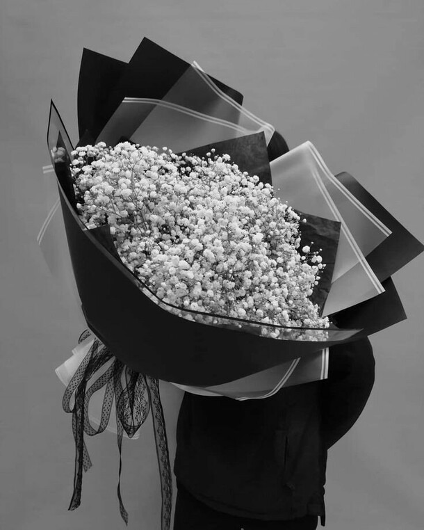 Букет из гипсофилы 25шт, артикул F1362522 - 14974 рублей, доставка по городу. Flawery - доставка цветов