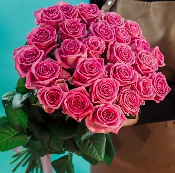25 розовых роз, артикул F1412108 - 11160 рублей, доставка по городу. Flawery - доставка цветов