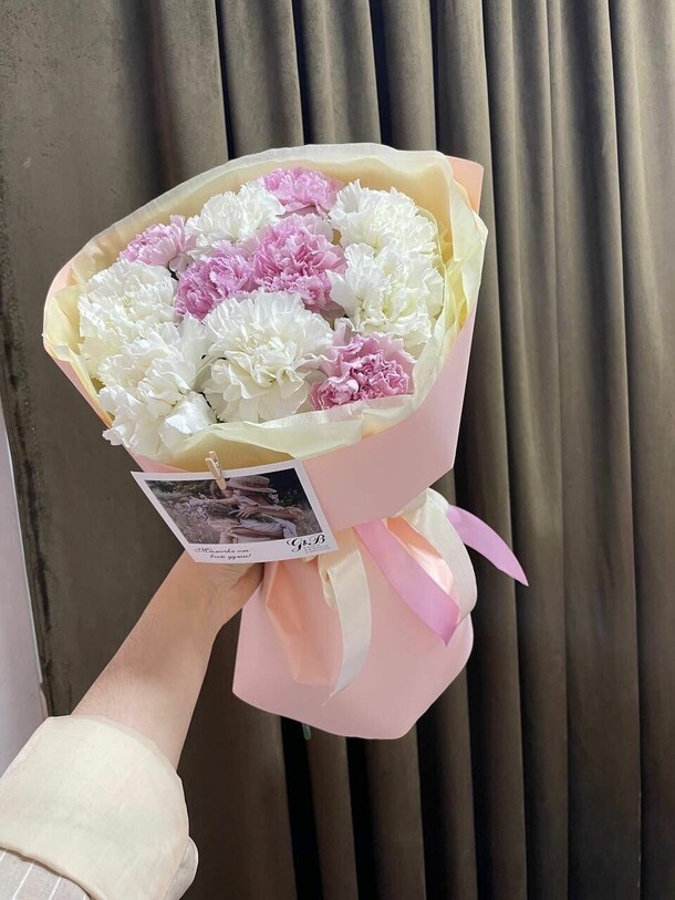 Букет диантусов, артикул F1351590 - 2550 рублей, доставка по городу. Flawery - доставка цветов