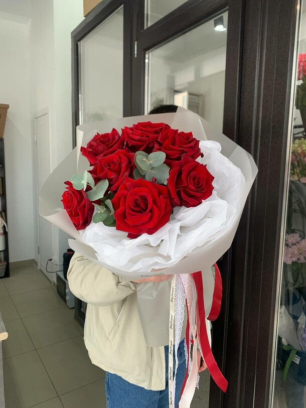 Роскошный букет, артикул F1351604 - 6150 рублей, доставка по городу. Flawery - доставка цветов