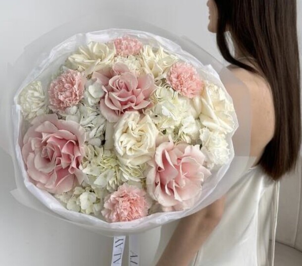 Белоснежка, артикул F1378223 - 11500 рублей, доставка по городу. Flawery - доставка цветов