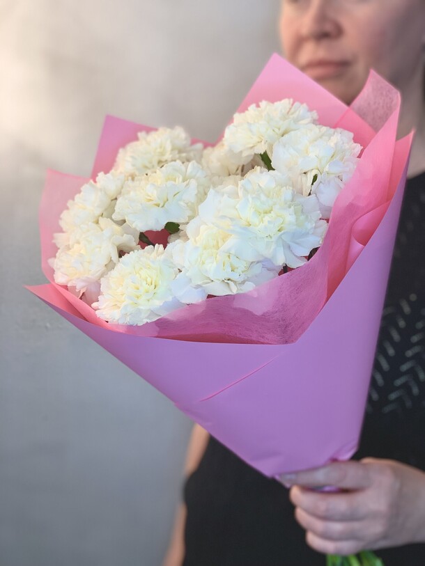 Букет из 11 диантусов, артикул F1367286 - 2990 рублей, доставка по городу. Flawery - доставка цветов