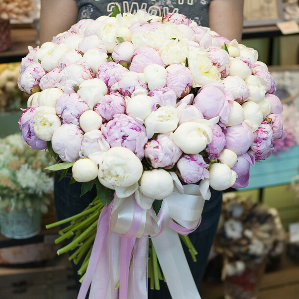 Букет цветов "пиония", артикул F1079129 - 155000 рублей, доставка по городу. Flawery - доставка цветов