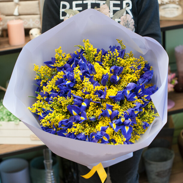 Букет цветов "имбирный пряник", артикул F1103456 - 21900 рублей, доставка по городу. Flawery - доставка цветов