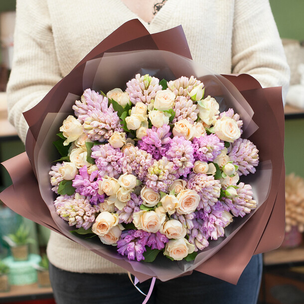 Букет цветов "пламя романтики", артикул F1104921 - 15800 рублей, доставка по городу. Flawery - доставка цветов