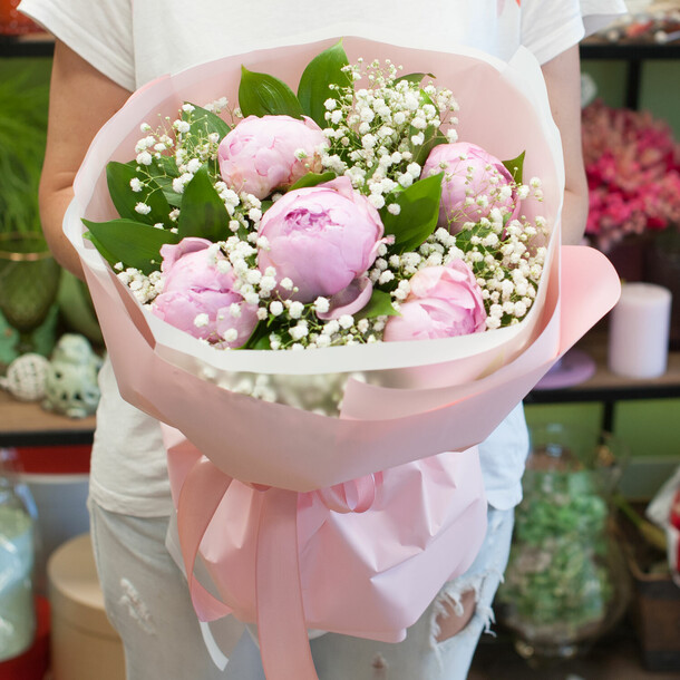 Букет цветов "ольбия", артикул F1125305 - 12200 рублей, доставка по городу. Flawery - доставка цветов