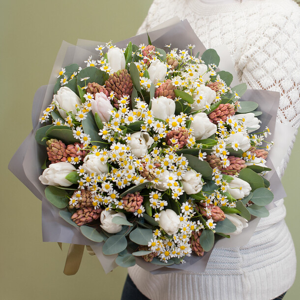 Букет цветов "rose", артикул F1168759 - 23500 рублей, доставка по городу. Flawery - доставка цветов