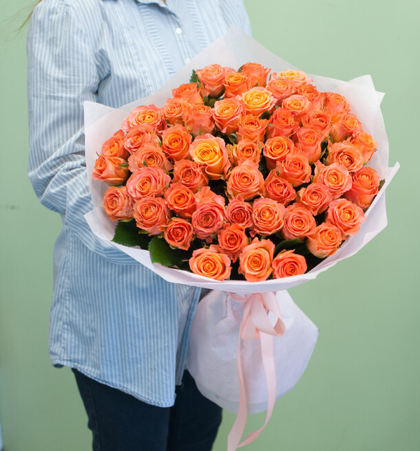 Букет роз "кларенс", артикул F1181103 - 15800 рублей, доставка по городу. Flawery - доставка цветов