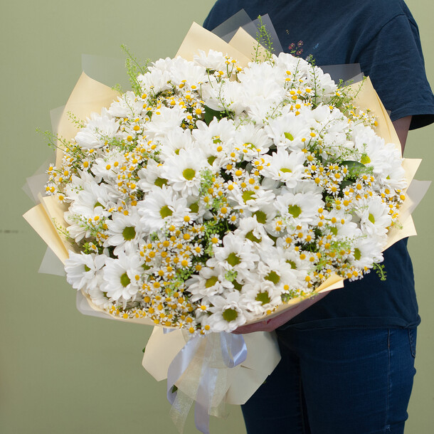 Букет цветов "кантри", артикул F1196755 - 17500 рублей, доставка по городу. Flawery - доставка цветов