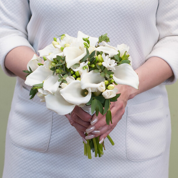 Букет невесты "диана", артикул F1321118 - 11500 рублей, доставка по городу. Flawery - доставка цветов