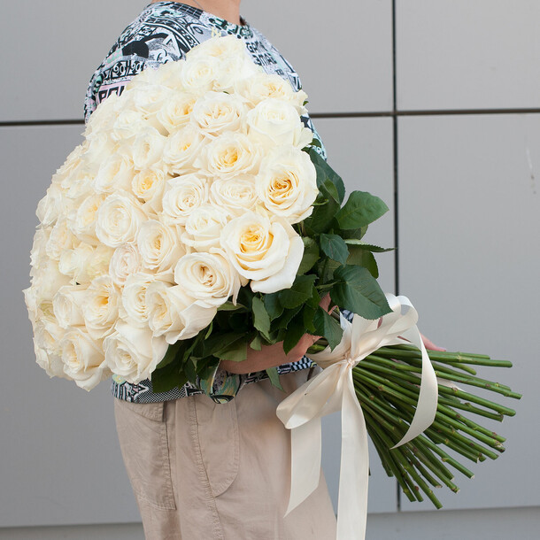 Букет цветов "шампань", артикул F1329923 - 27000 рублей, доставка по городу. Flawery - доставка цветов