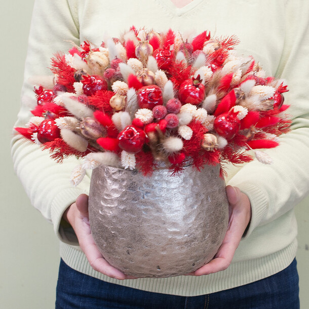 Композиция из сухоцветов "розуэлл", артикул F1353021 - 12500 рублей, доставка по городу. Flawery - доставка цветов