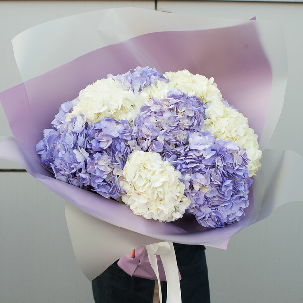 Букет цветов "джорджия", артикул F1397698 - 14900 рублей, доставка по городу. Flawery - доставка цветов