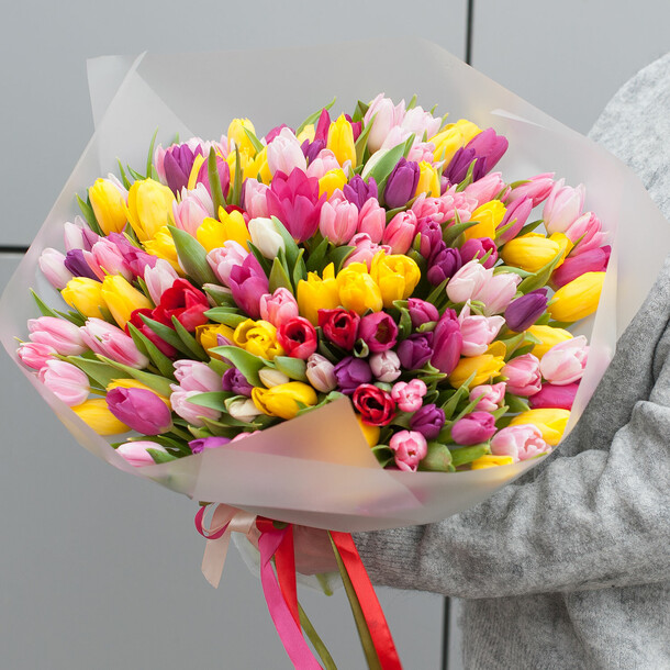 Букет тюльпанов "чувственный порыв", артикул F1409984 - 38000 рублей, доставка по городу. Flawery - доставка цветов