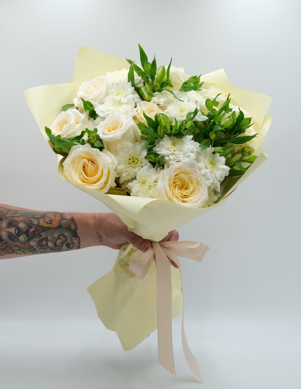 Букет гармония, артикул F1353385 - 4470 рублей, доставка по городу. Flawery - доставка цветов