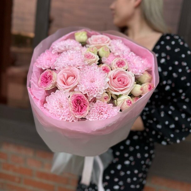 Букет, артикул F1358811 - 5818 рублей, доставка по городу. Flawery - доставка цветов