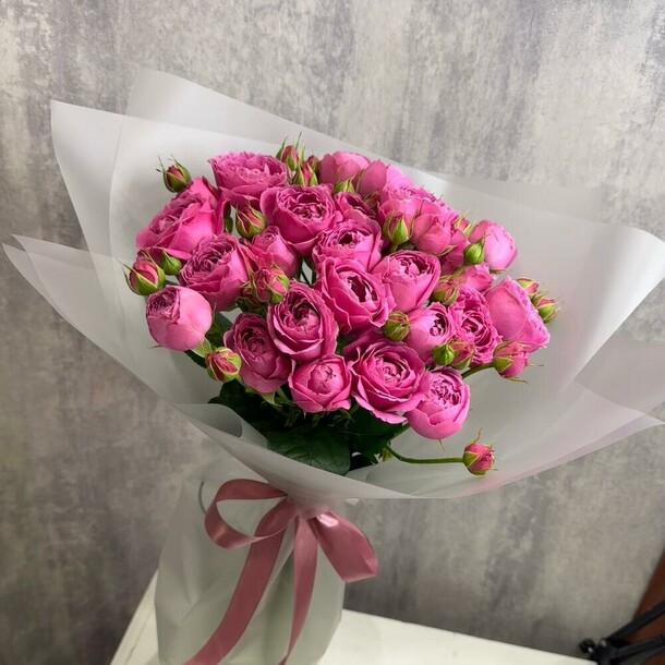 Пионовидные розы, артикул F1360791 - 4955 рублей, доставка по городу. Flawery - доставка цветов