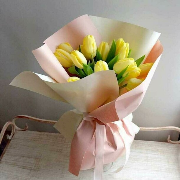 Жёлтые тюльпаны, артикул F1391549 - 3258 рублей, доставка по городу. Flawery - доставка цветов