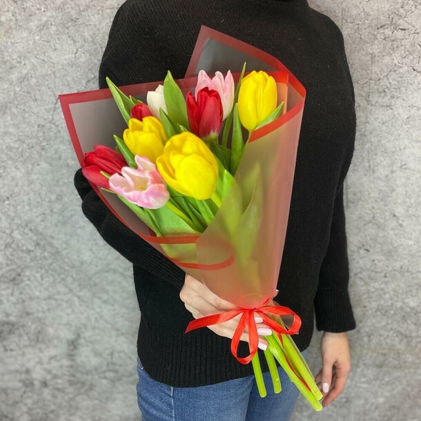Цветные тюльпаны, артикул F1391555 - 3258 рублей, доставка по городу. Flawery - доставка цветов