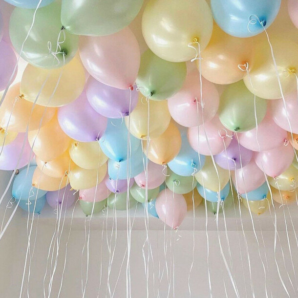 Шары под потолок - макарунс, артикул F1361474 - 6300 рублей, доставка по городу. Flawery - доставка цветов