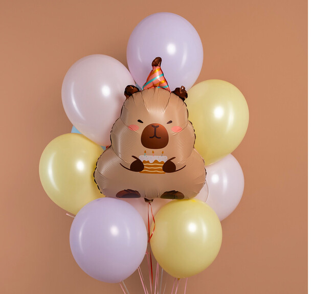 Шарики капибара с тортиком, артикул F1399414 - 3050 рублей, доставка по городу. Flawery - доставка цветов