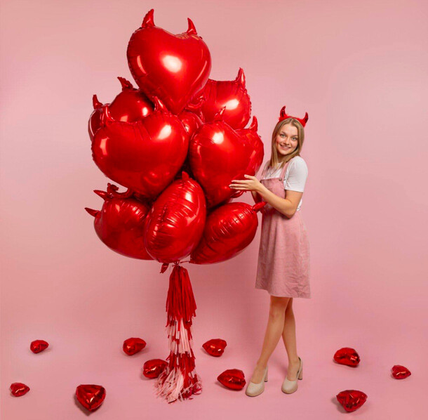 Шарики роскошные сердечки, артикул F1480043 - 21000 рублей, доставка по городу. Flawery - доставка цветов