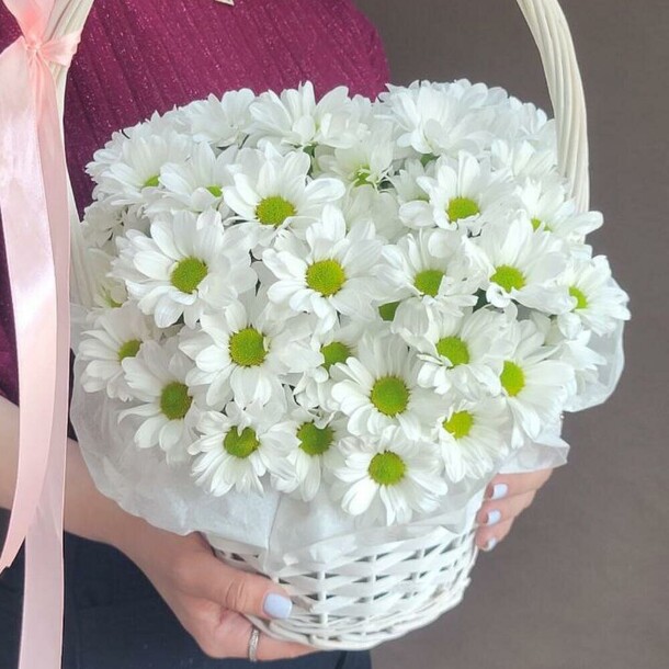 Ромашки в корзине, артикул F1444832 - 4200 рублей, доставка по городу. Flawery - доставка цветов