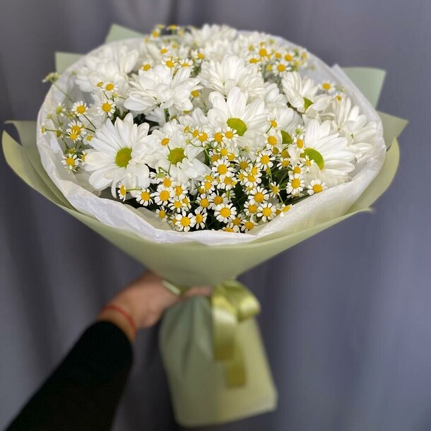 Ромашки в букете, артикул F1444841 - 5951 рублей, доставка по городу. Flawery - доставка цветов