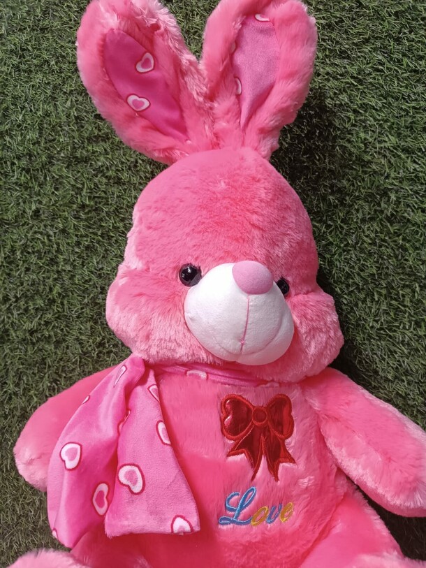 Заяц с шарфом, артикул F1448399 - 3500 рублей, доставка по городу. Flawery - доставка цветов