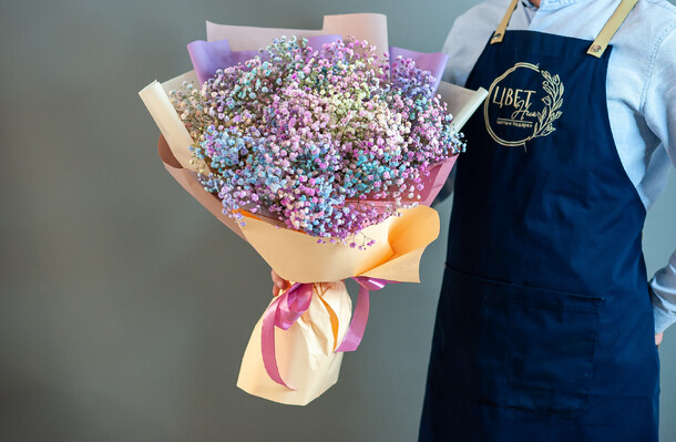 Букет из радужной гипсофилы, 1078, артикул F1068081 - 3600 рублей, доставка по городу. Flawery - доставка цветов