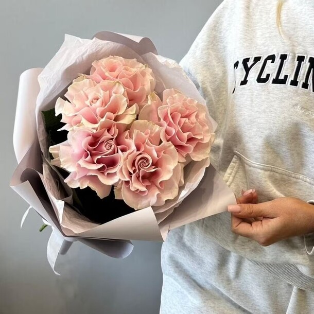 Розовый блеск, артикул F1367407 - 2890 рублей, доставка по городу. Flawery - доставка цветов