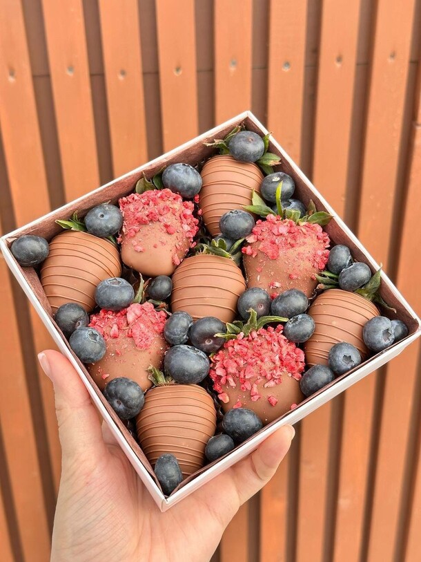 Набор "летнее настроение", артикул F1405756 - 2150 рублей, доставка по городу. Flawery - доставка цветов