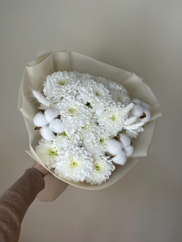 Нежный букет с сухоцветами, артикул F1396792 - 2790 рублей, доставка по городу. Flawery - доставка цветов