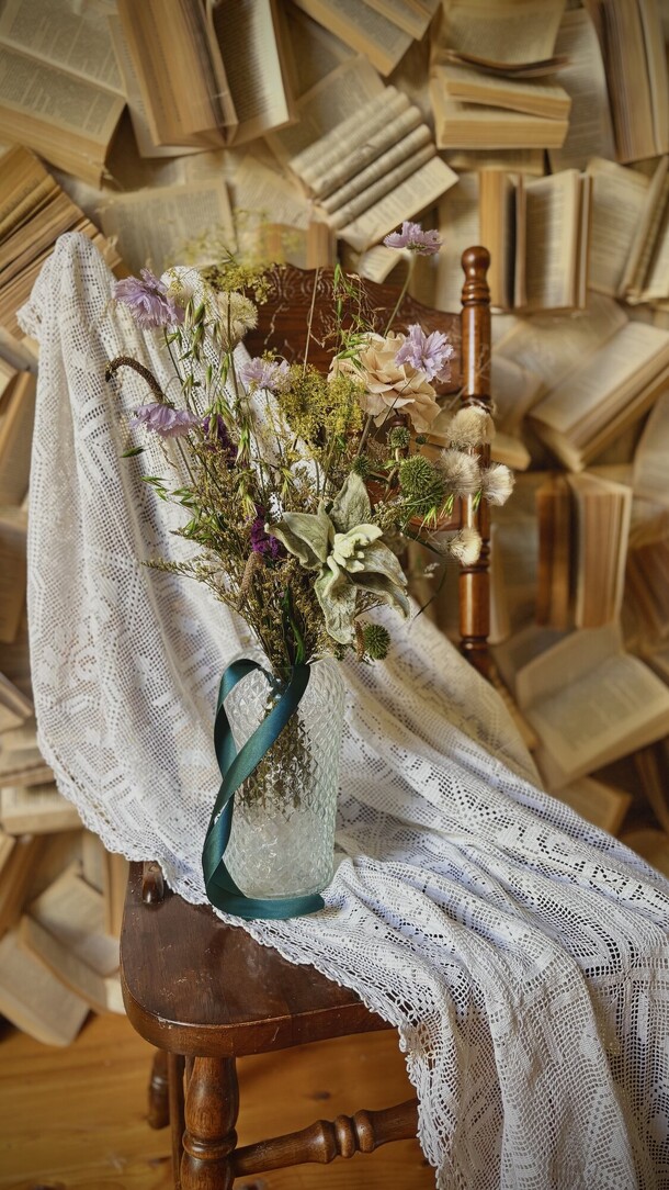 Букет сухоцветов с розой и скабиозой 0014, артикул F1449410 - 5050 рублей, доставка по городу. Flawery - доставка цветов