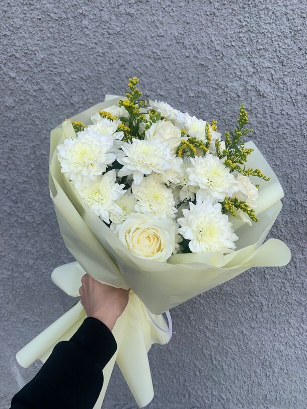 Яркое настроение, артикул F1307373 - 3182 рублей, доставка по городу. Flawery - доставка цветов