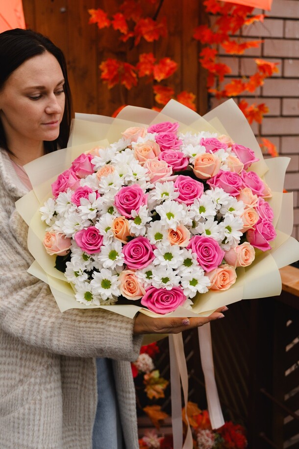 Букет "шампту 3", артикул F1264494 - 12314 рублей, доставка по городу. Flawery - доставка цветов