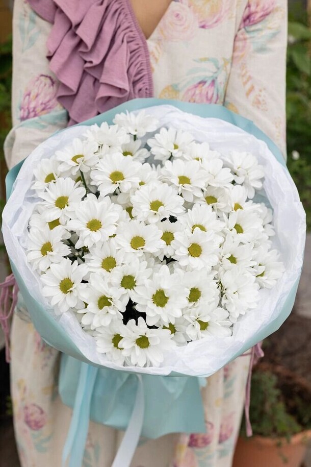 Букет "сиреневое облако" из хризантемы, артикул F1419688 - 4457 рублей, доставка по городу. Flawery - доставка цветов