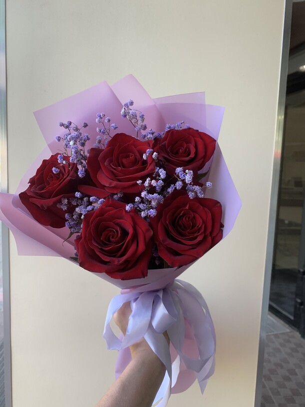 В фиолетовых облаках, артикул F1450682 - 2850 рублей, доставка по городу. Flawery - доставка цветов