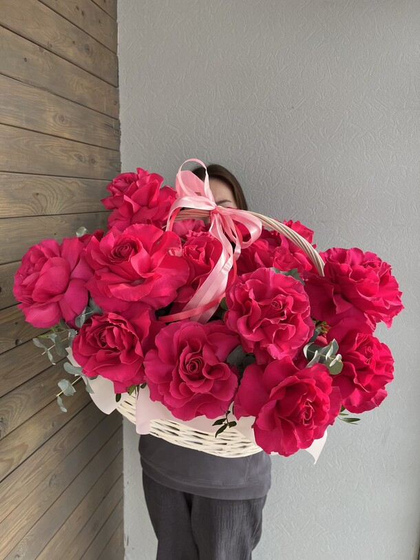 Малиновый рай, артикул F1383007 - 18000 рублей, доставка по городу. Flawery - доставка цветов