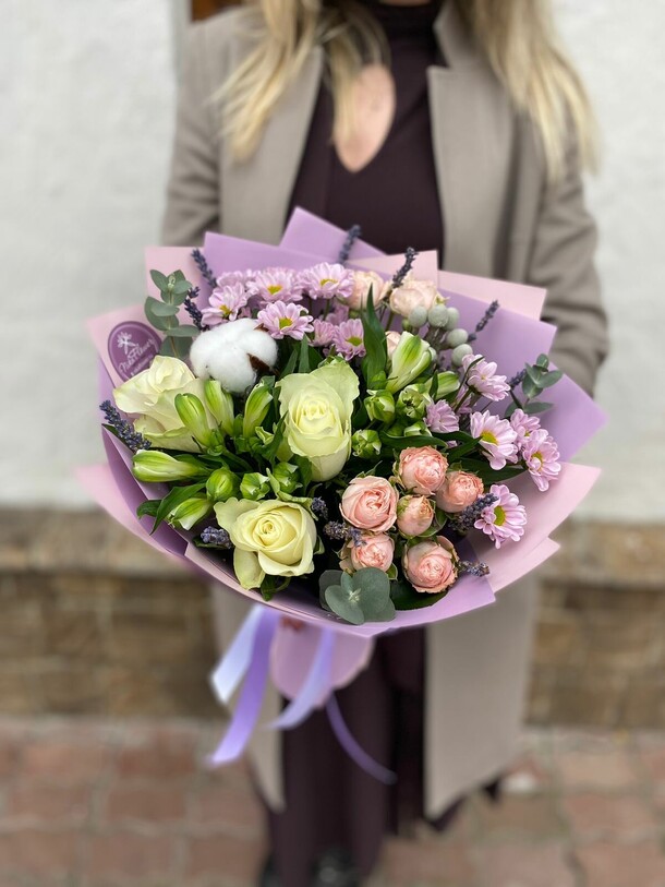 Букет сияние звёзд, артикул F1078712 - 4100 рублей, доставка по городу. Flawery - доставка цветов