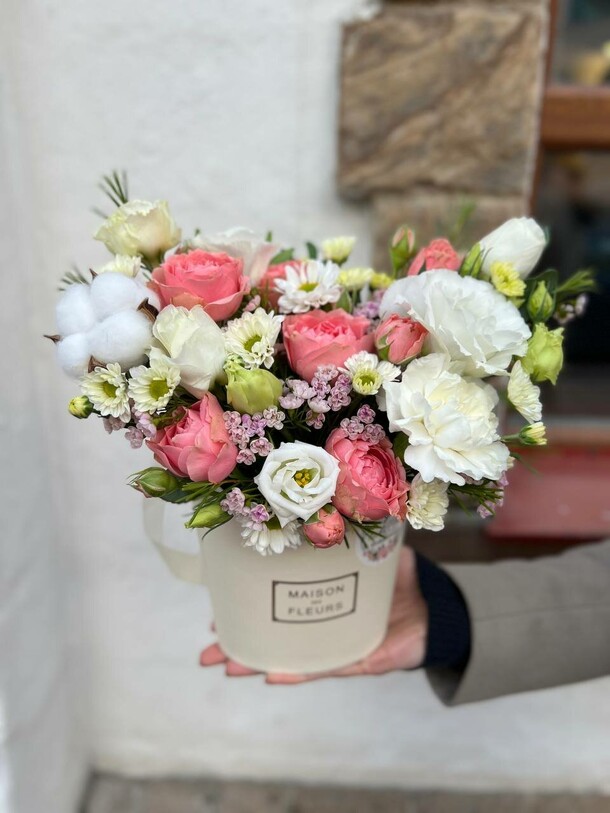 Цветочная композиция афина, артикул F1290389 - 4364 рублей, доставка по городу. Flawery - доставка цветов