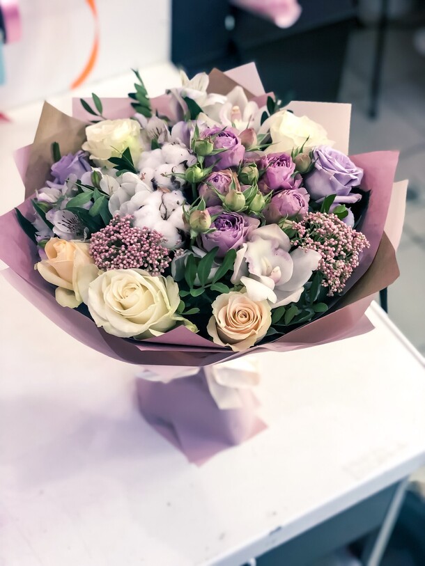 Букет дивный, артикул F89468 - 6500 рублей, доставка по городу. Flawery - доставка цветов