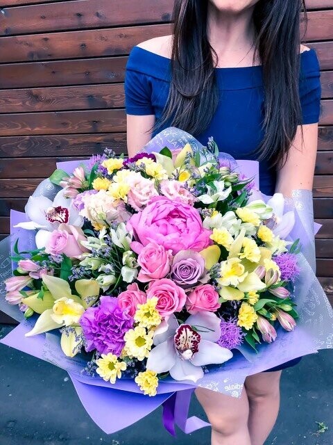 Букет совершенство, артикул F89488 - 11878 рублей, доставка по городу. Flawery - доставка цветов