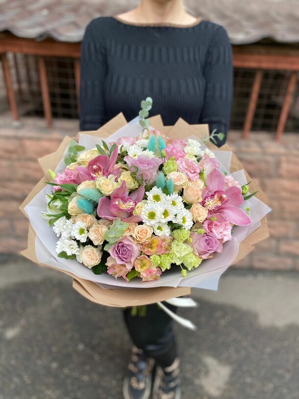 Букет райский, артикул F89491 - 8350 рублей, доставка по городу. Flawery - доставка цветов