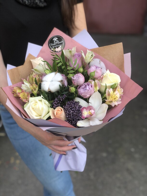 Букет соблазн, артикул F96655 - 4390 рублей, доставка по городу. Flawery - доставка цветов