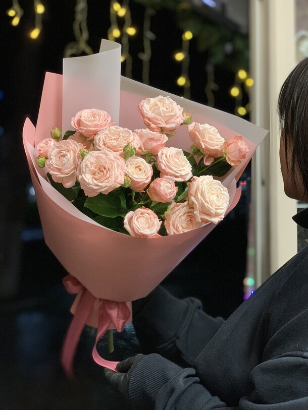 Мадам бомбастик, артикул F1365373 - 2290 рублей, доставка по городу. Flawery - доставка цветов