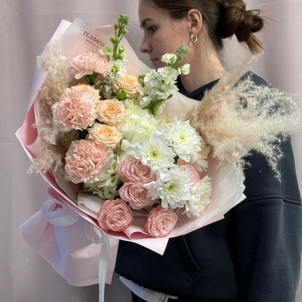 Адель, артикул F1366725 - 4273 рублей, доставка по городу. Flawery - доставка цветов