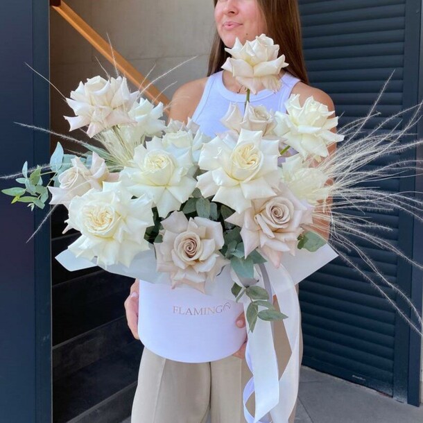 Цветочная композиция "мента", артикул F1367967 - 13636 рублей, доставка по городу. Flawery - доставка цветов